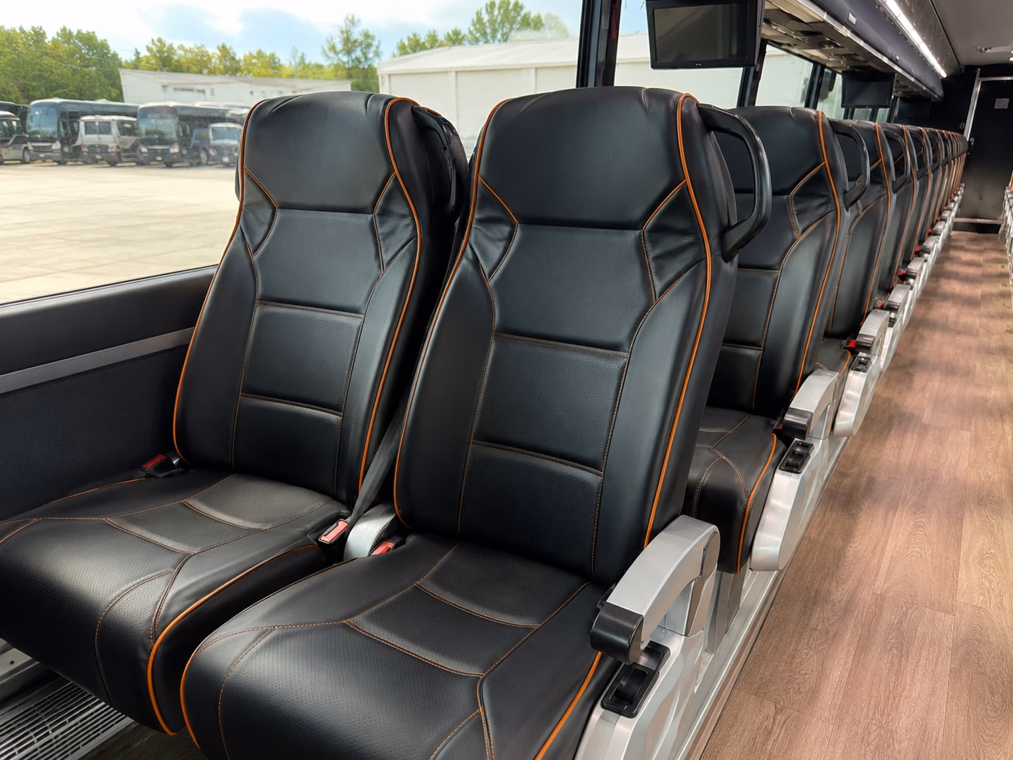 ada accessible field trip buses available for whittier school groups