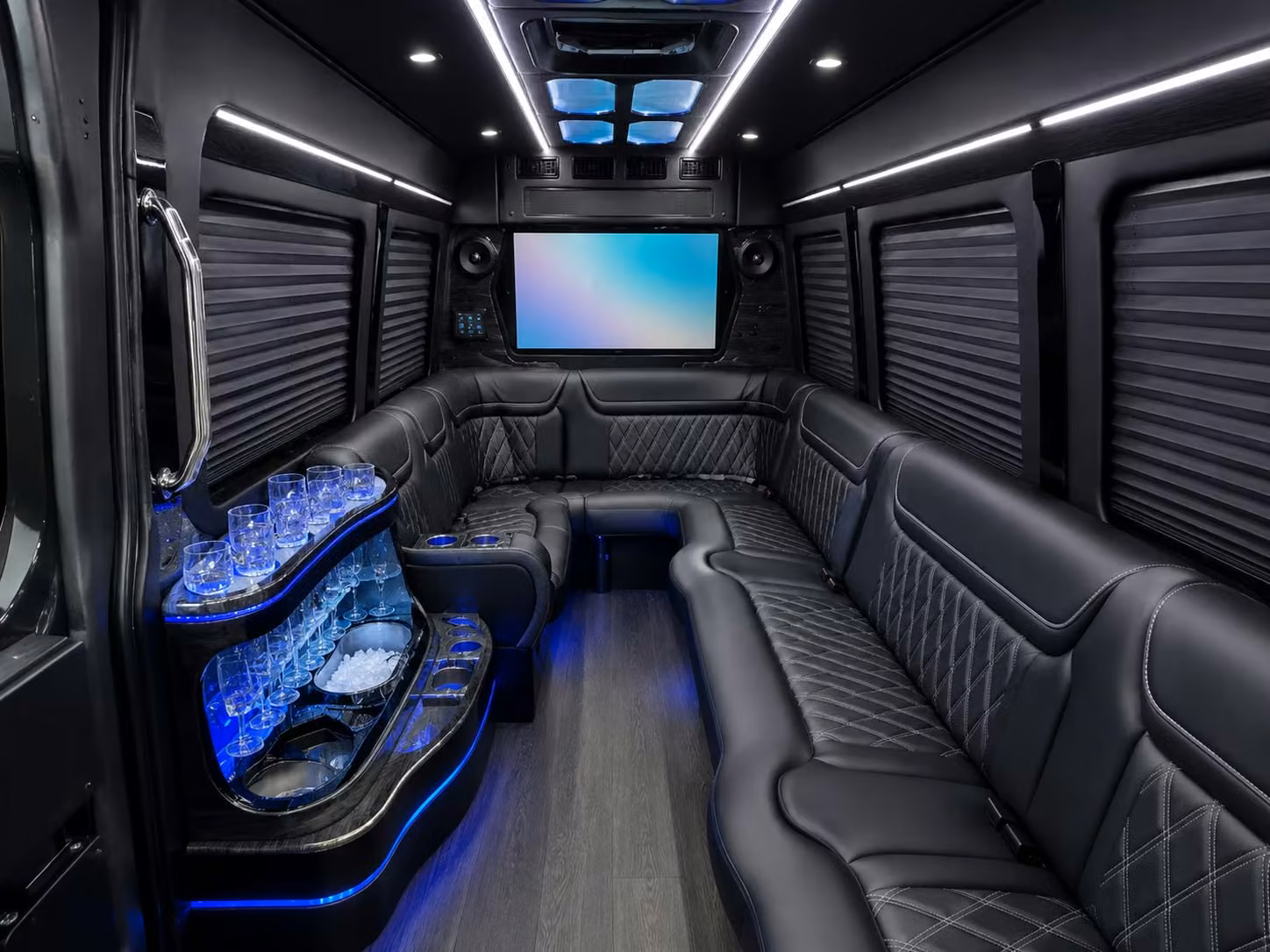 book field trip transportation to los angeles area attractions from whittier