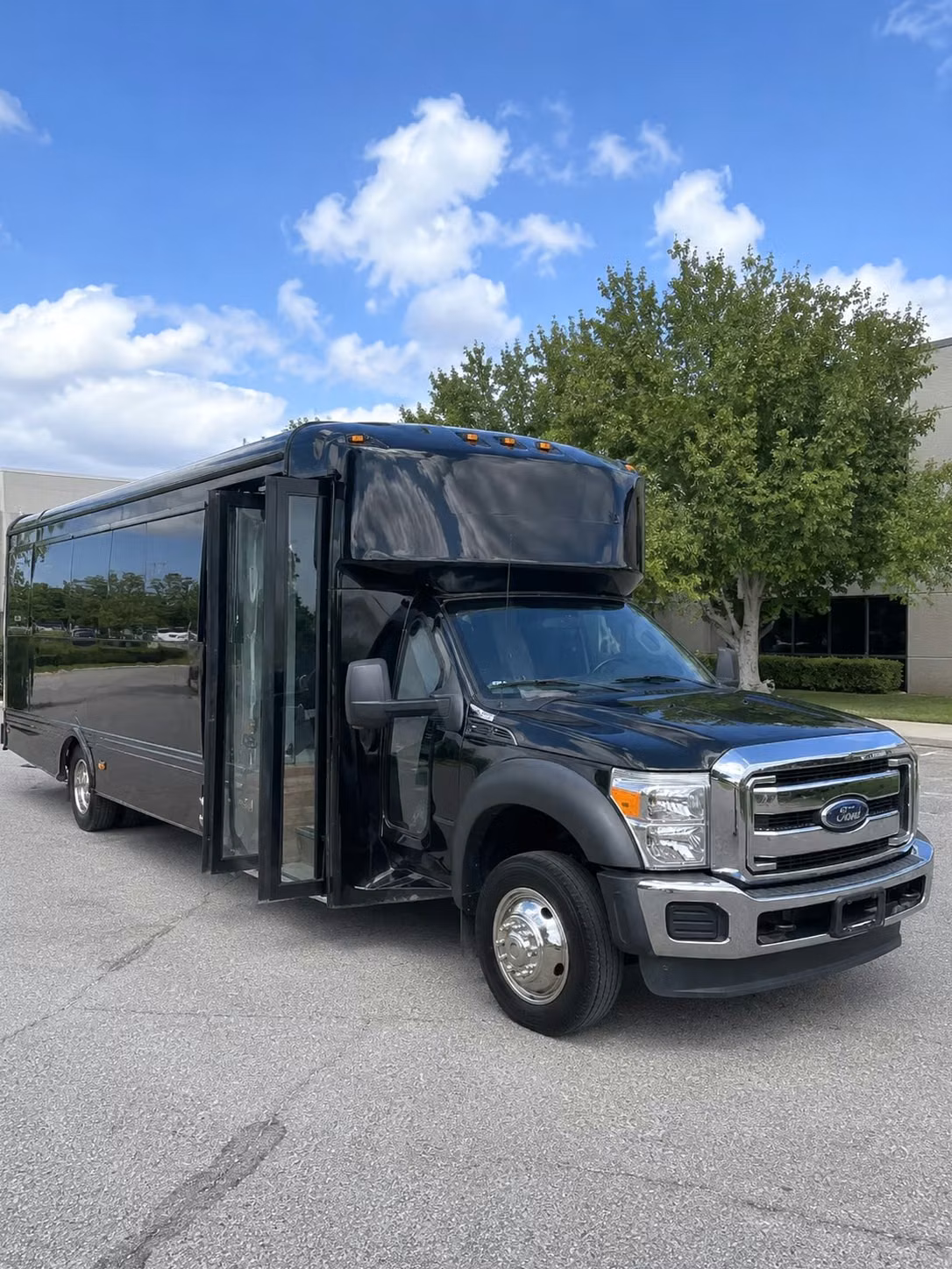 charterbusrentalwhittierca com will help you book whittier concert sporting event and private party bus rentals