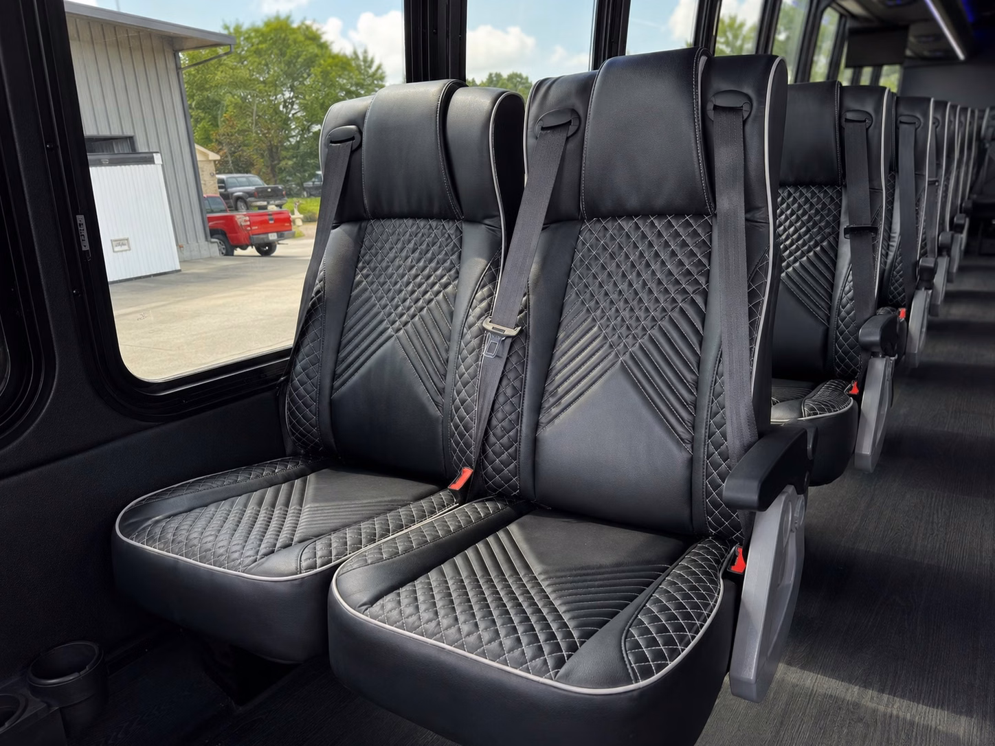 field trip buses for rio hondo college and whittier college student groups
