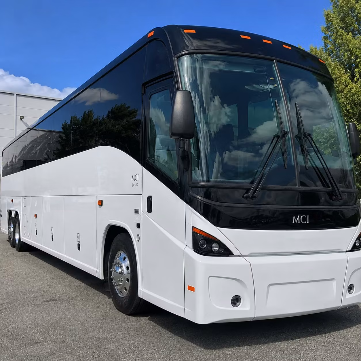 moving large corporate groups through whittier to any airport